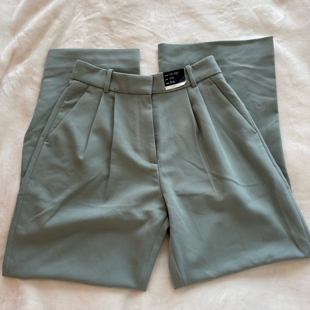 Abercrombie & Fitch Sage Green Pants